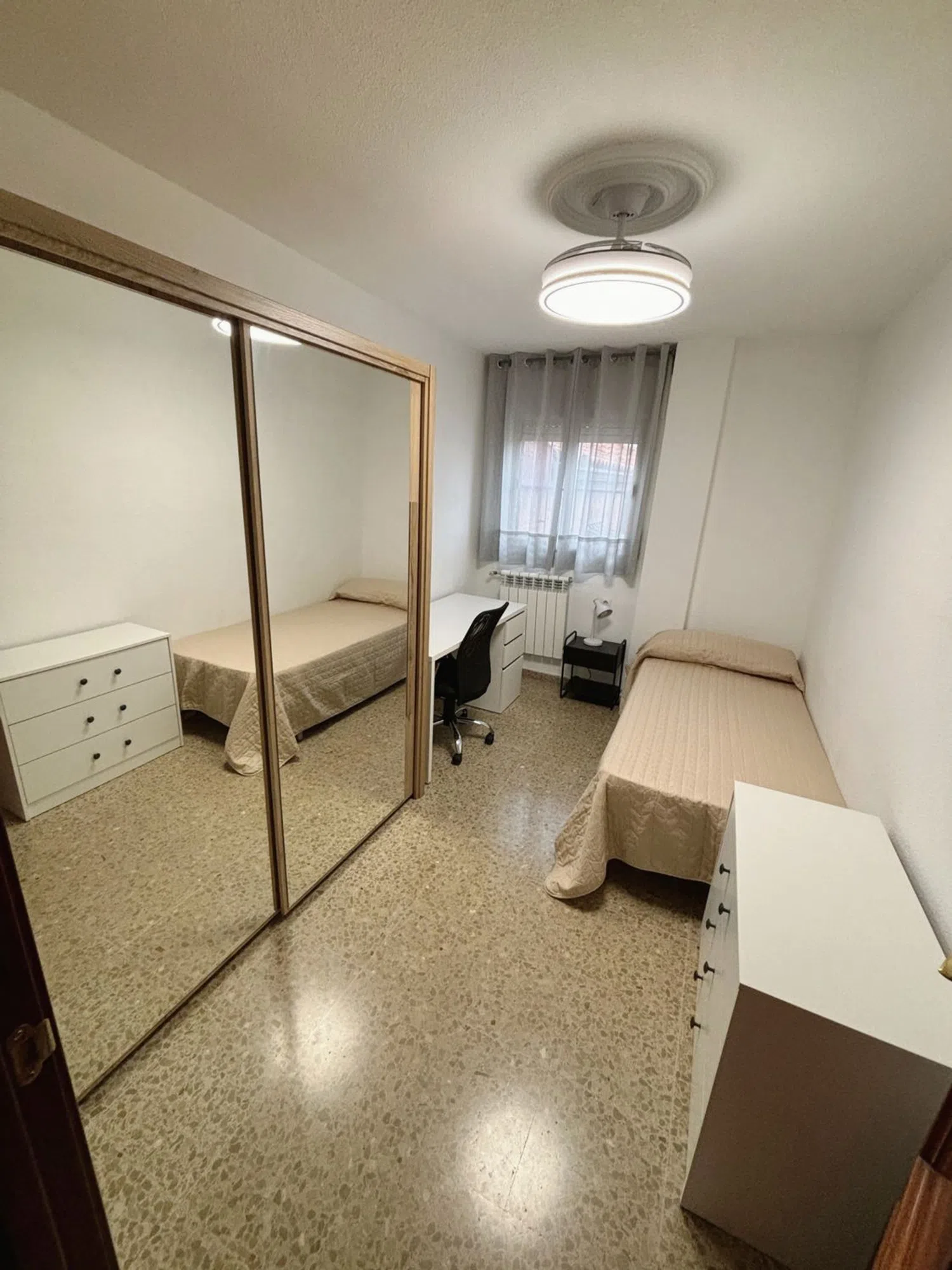 Piso en calle Maria Teresa de Léon, 10 - Foto 3