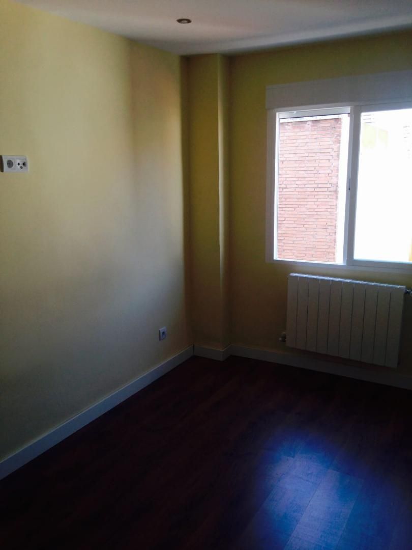 Piso en  Calle Cristóbal Aguilera 12