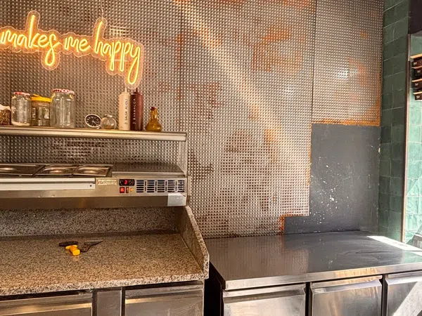 Pizzería en traspaso en Avenida José Laguillo, 27 n - Foto 4