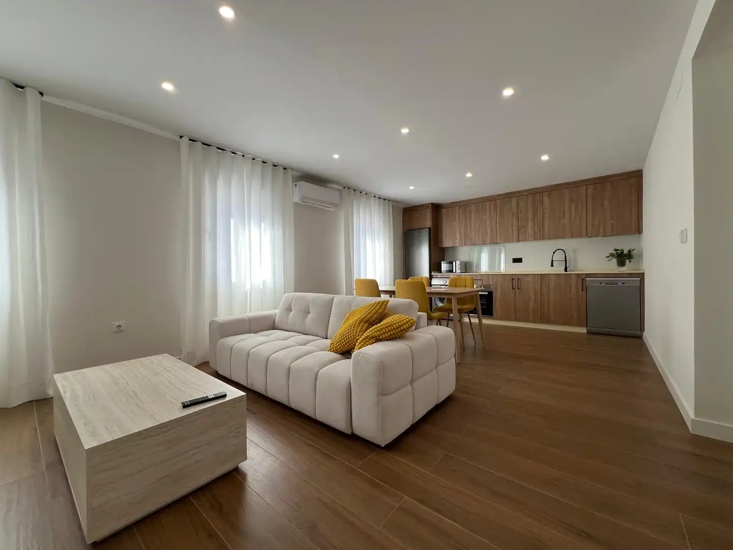 Apartamento en  Avenida Antonio Chacón 1 - Foto 2
