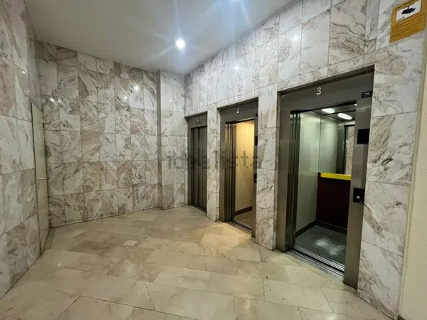 Piso en avenida de Cesáreo Alierta, 57 - Foto 5