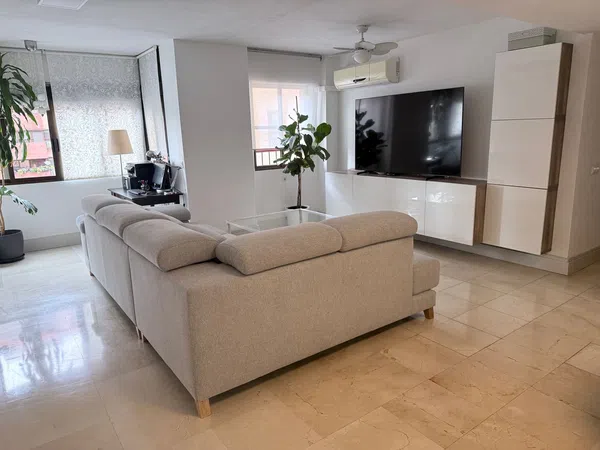 Piso en calle Salvador Dalí, 10 - Foto 4