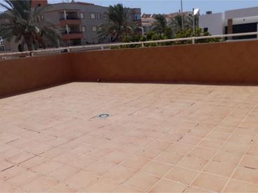 Apartamento en urbanización de Roquetas - Foto 6