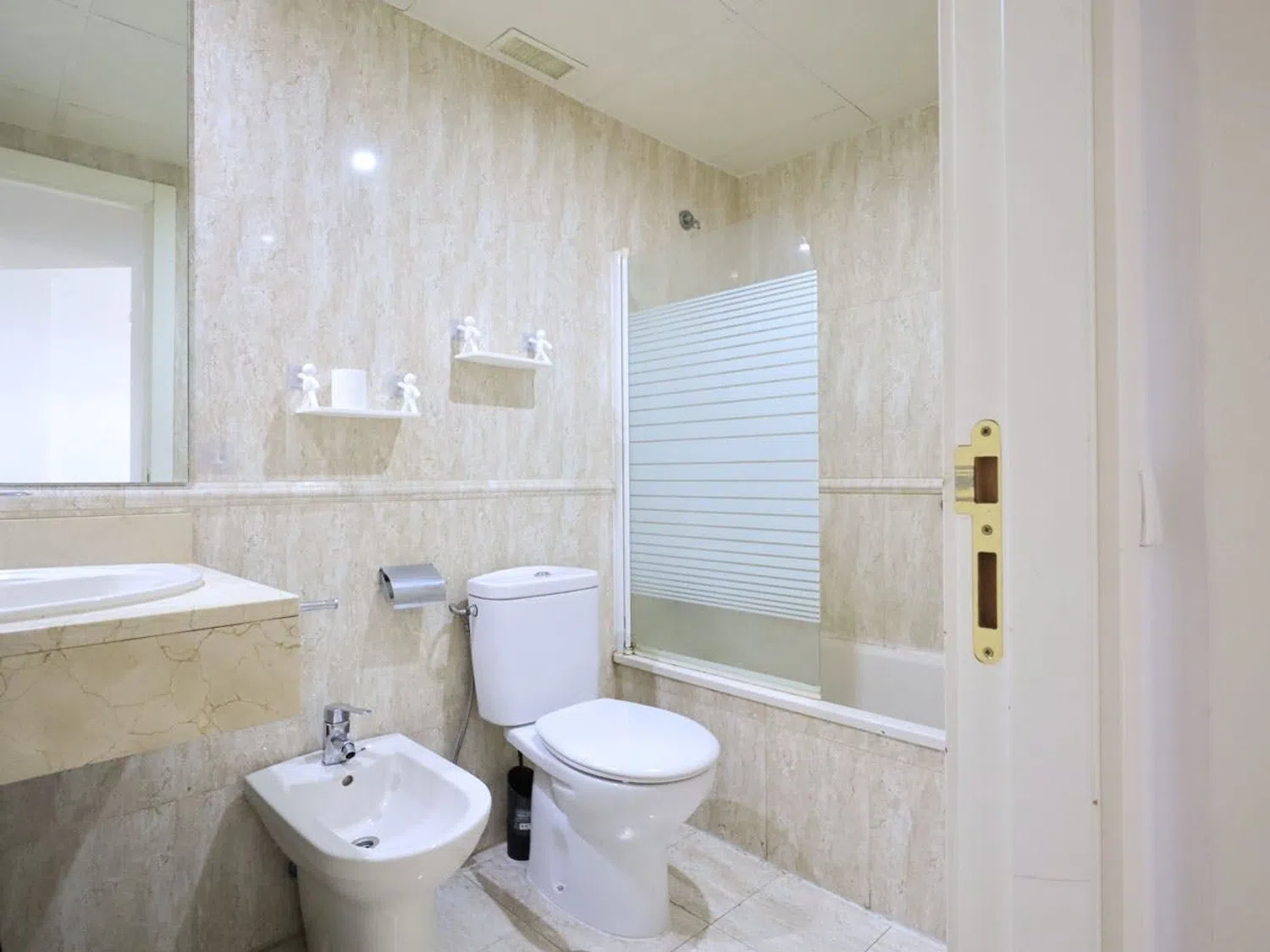 Piso en calle del Consell de Cent, 121 - Foto 5