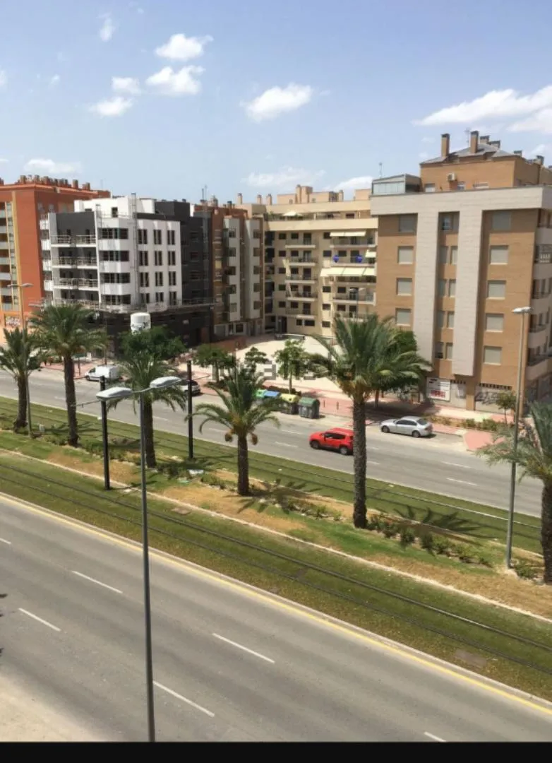 Piso en  Carril Tío Ángel el Bodega 3 - Foto 1