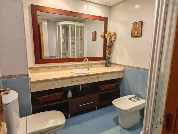 Piso en Calle Jacinto Benavente, 12, Hospital - Nuevo Centro, Hospital - Nuevo Centro - Foto 4