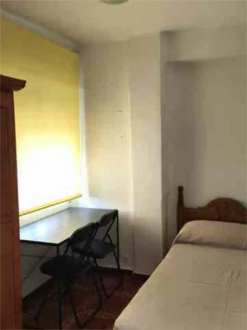 Piso en Ciudad Jardín - Foto 3