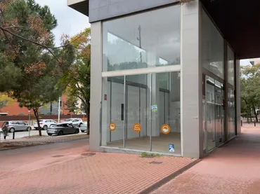 Local comercial en  Carrer Ernest Lluch 9 - Foto 13