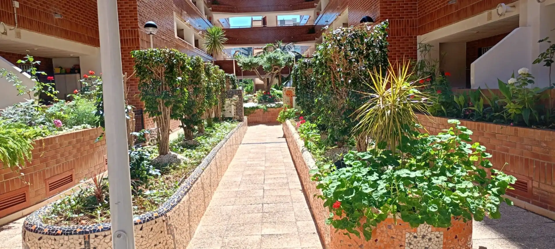 Piso en  Carrer de la Pinada 5 - Foto 2