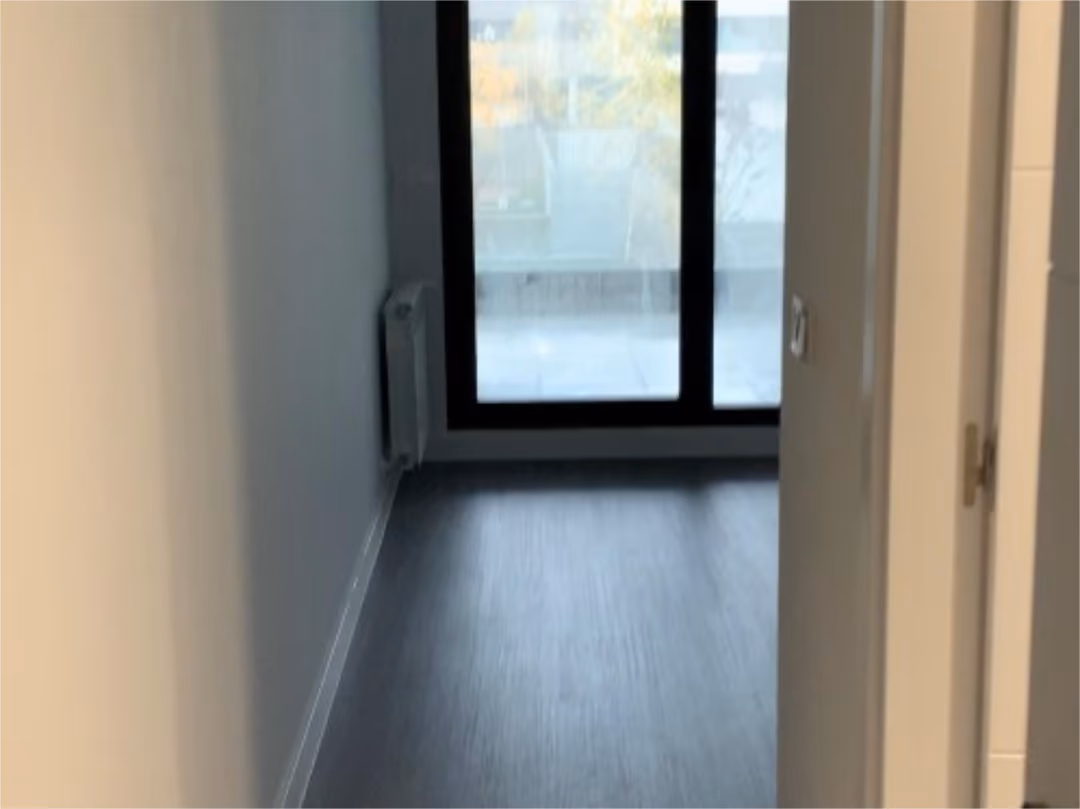 Piso en  Calle de los Reyes Católicos 18 - Foto 4