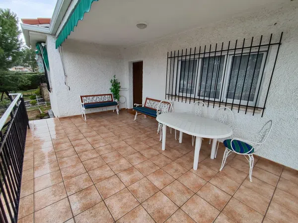 Casa o chalet independiente en Villa del Prado - Foto 4