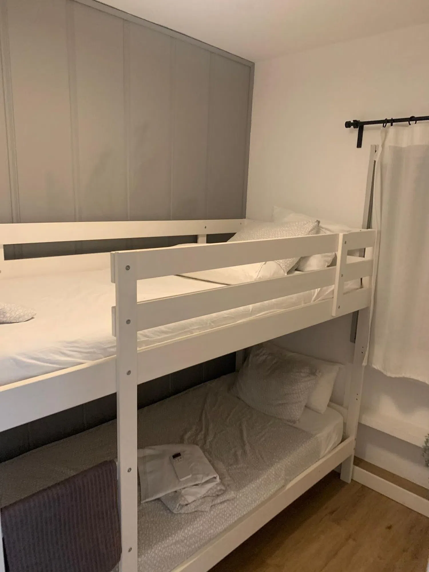 Piso en calle Playa de Chipiona, 5 - Foto 2