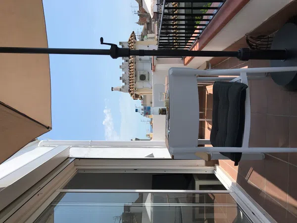 Estudio en calle de les Ànimes, 11 - Foto 4