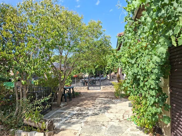 Chalet adosado en Avenida de Castilla y León, 8 - Foto 5