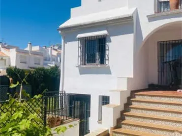 Chalet en Nueva Atalaya ( Estepona ) ESTE - Foto 6
