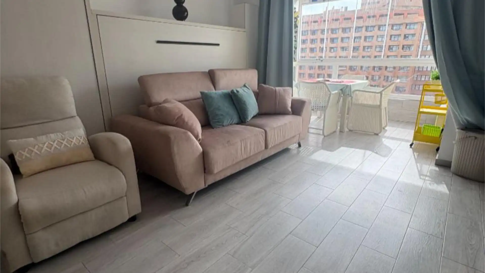 Piso en  Calle Lamo de Espinosa 8 - Foto 8