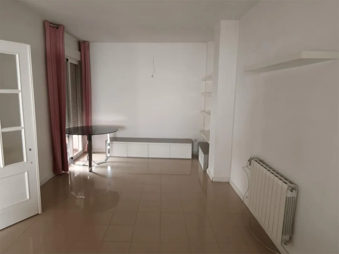 Casa adosada en  Calle Almendros 11 - Foto 3