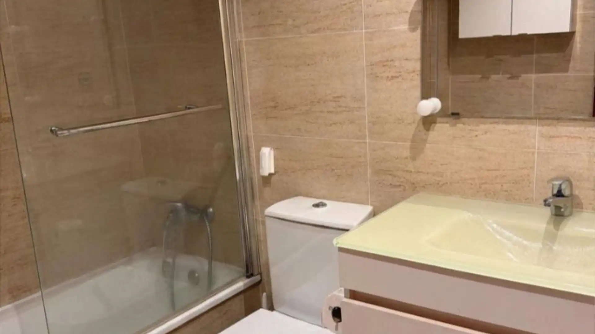 Piso en  Calle Palencia 23 - Foto 8