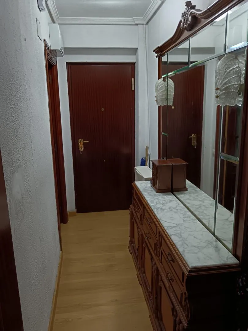 Piso en  Calle Velasquita Giráldez 12 - Foto 14