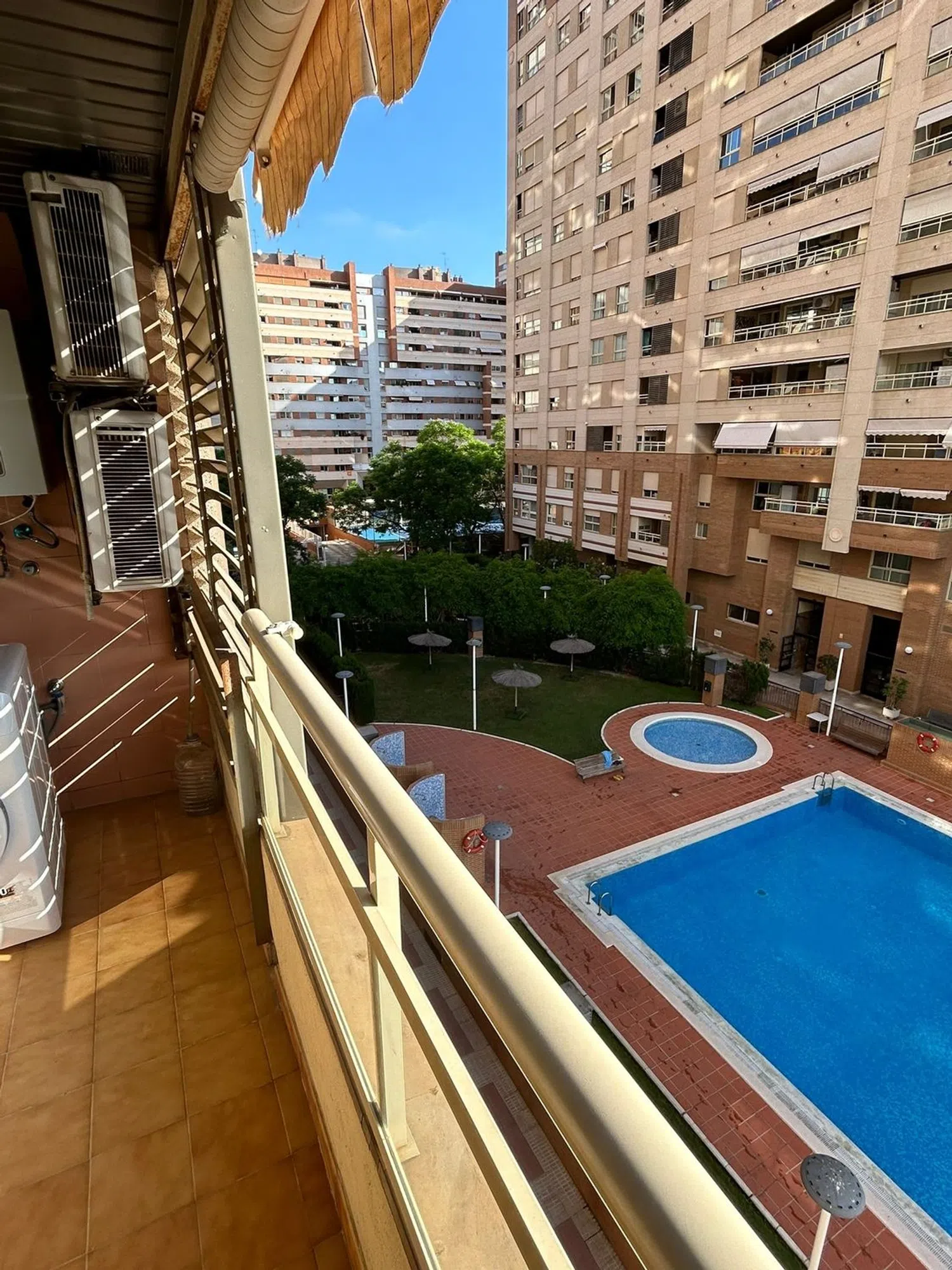 Piso en avenida d'Amado Granell Mesado, 67 - Foto 1
