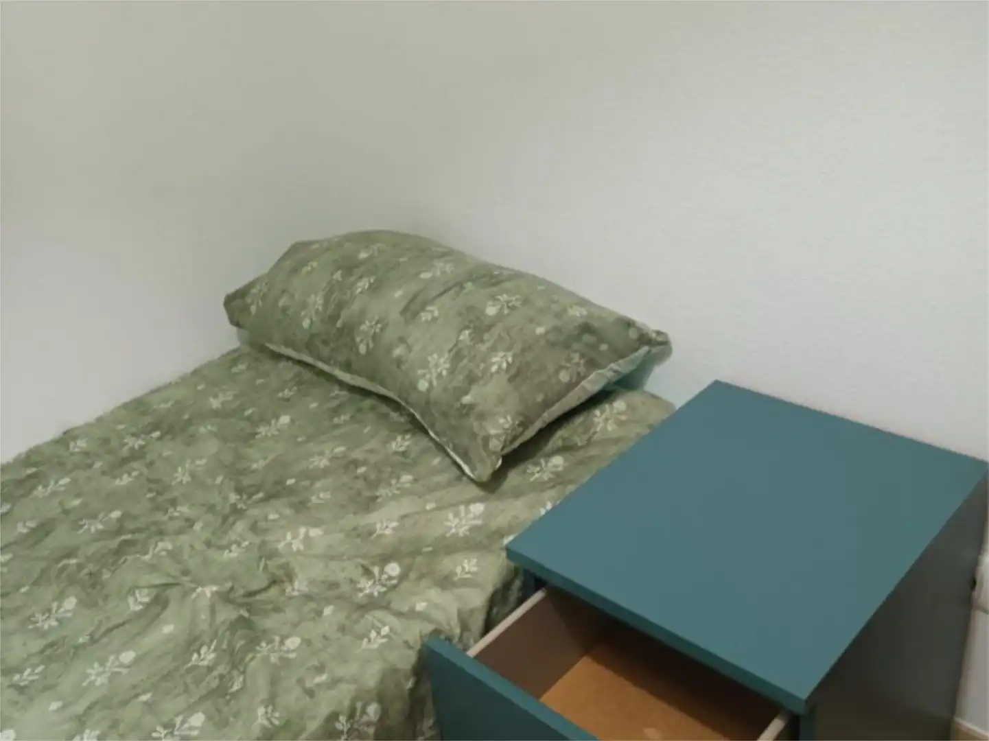 Piso en  Calle Santas Flora y María 18 - Foto 11