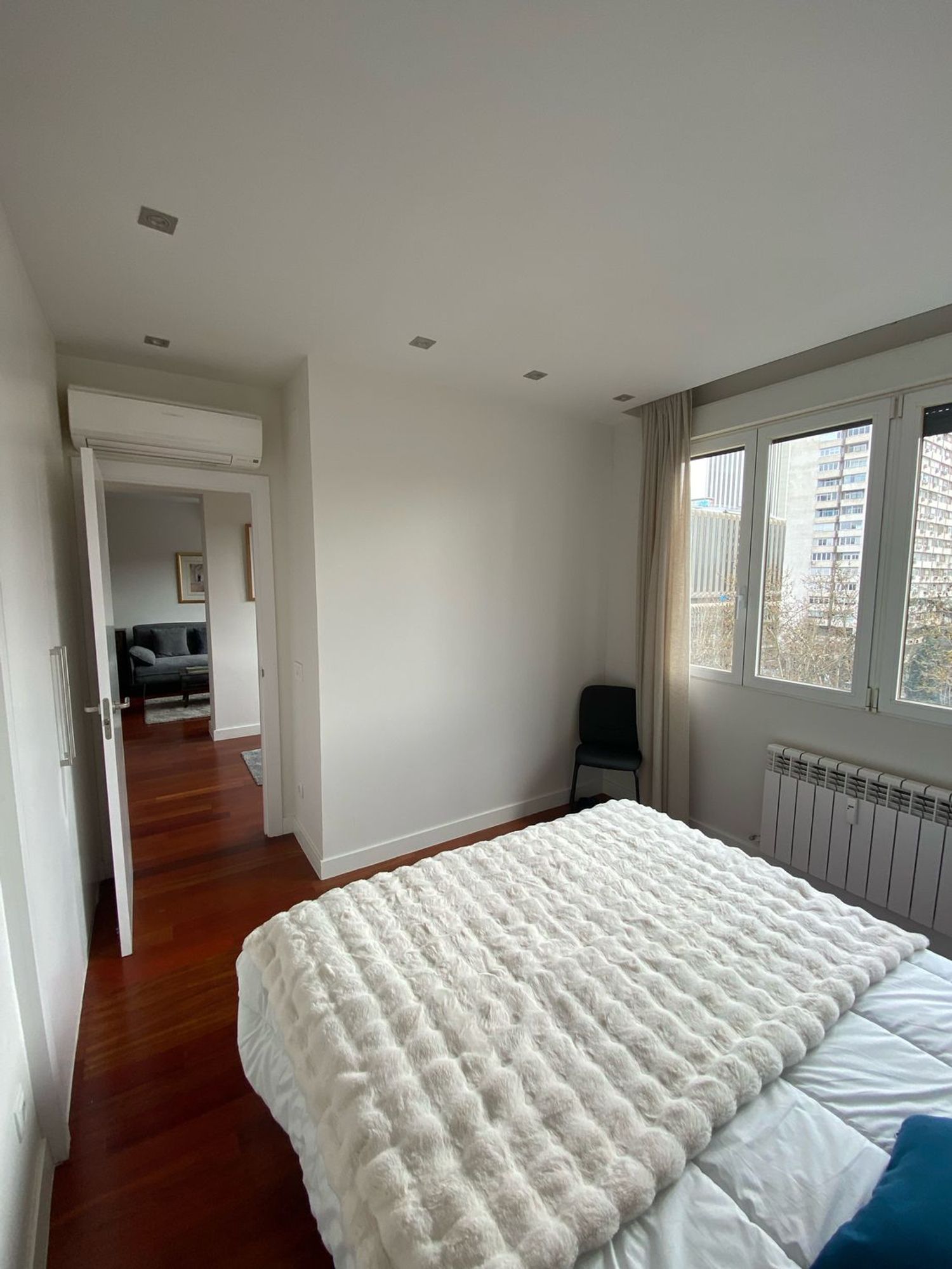 Piso en avenida del General Perón, 25 - Foto 3