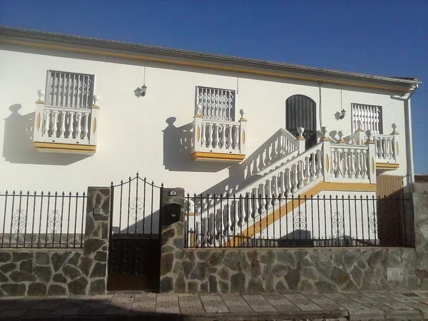 Casa o chalet independiente en Calle Antonio Machado, 3 - Foto 1