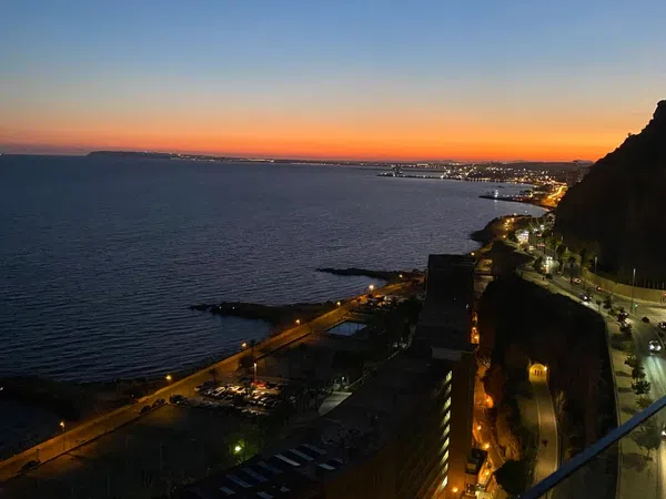 Piso en avenida de Villajoyosa, 95 a - Foto 2