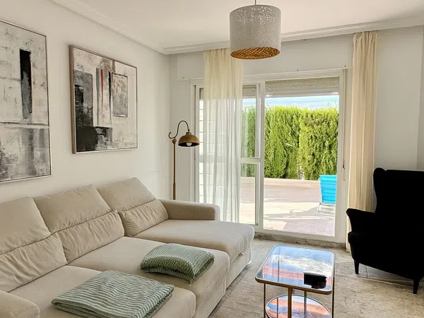 Piso en calle Río Elba, 2