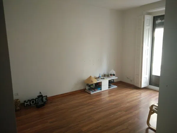 Piso en calle Eloy Gonzalo, 26