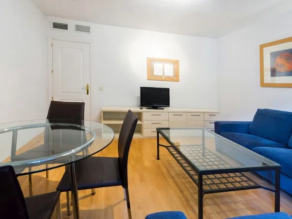 Piso en calle de Lérida, 6 - Foto 1