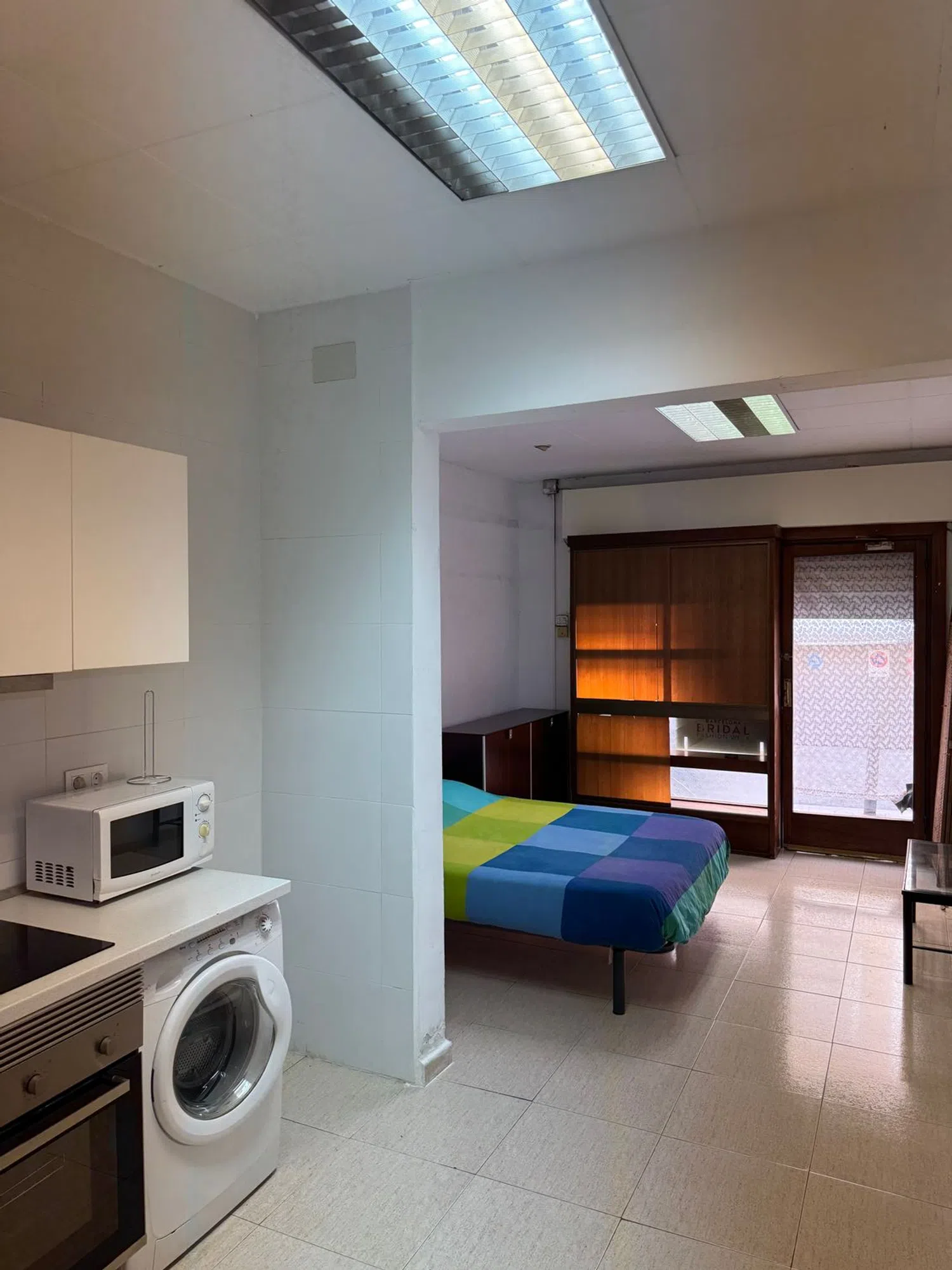 Estudio en calle de Rafael Campalans, 153 - Foto 1