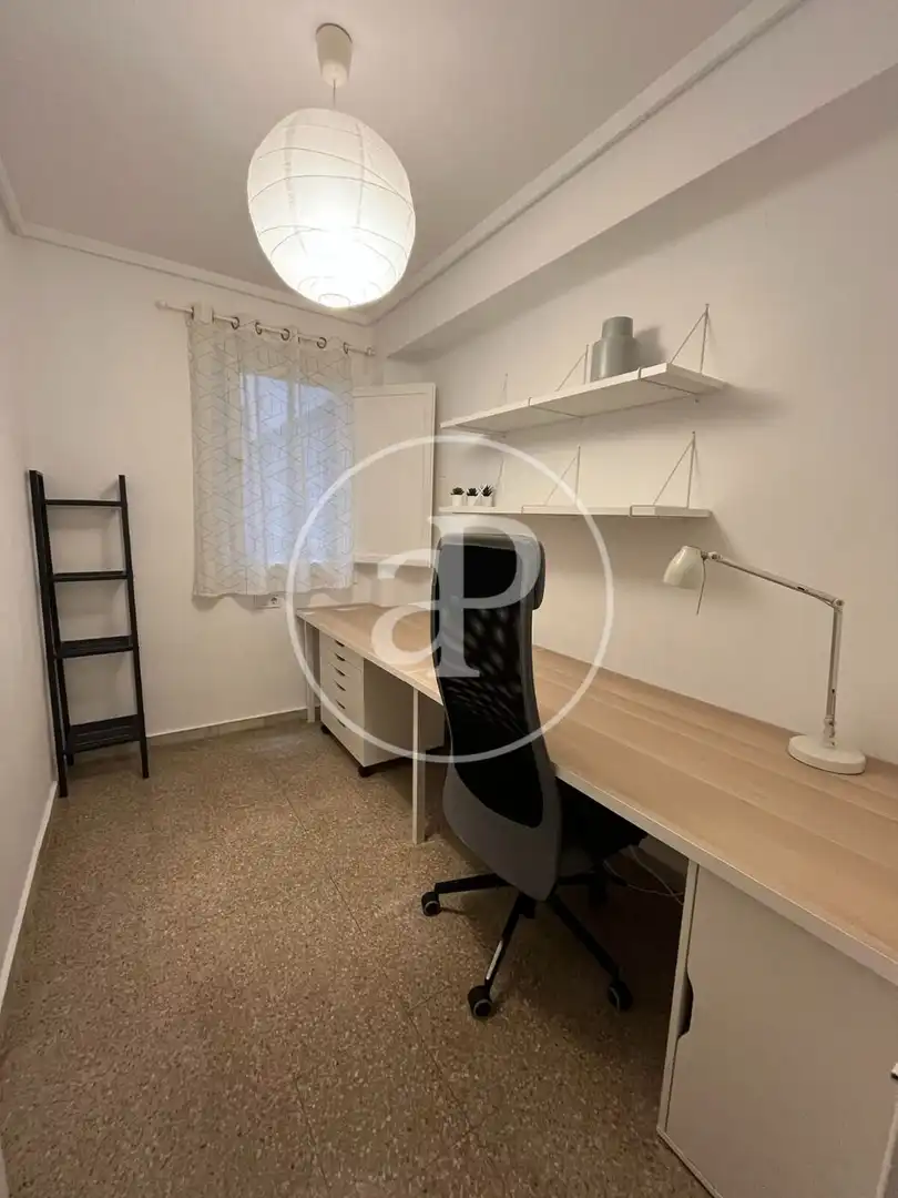 Piso en  Carrer de Lluís Oliag - Foto 11
