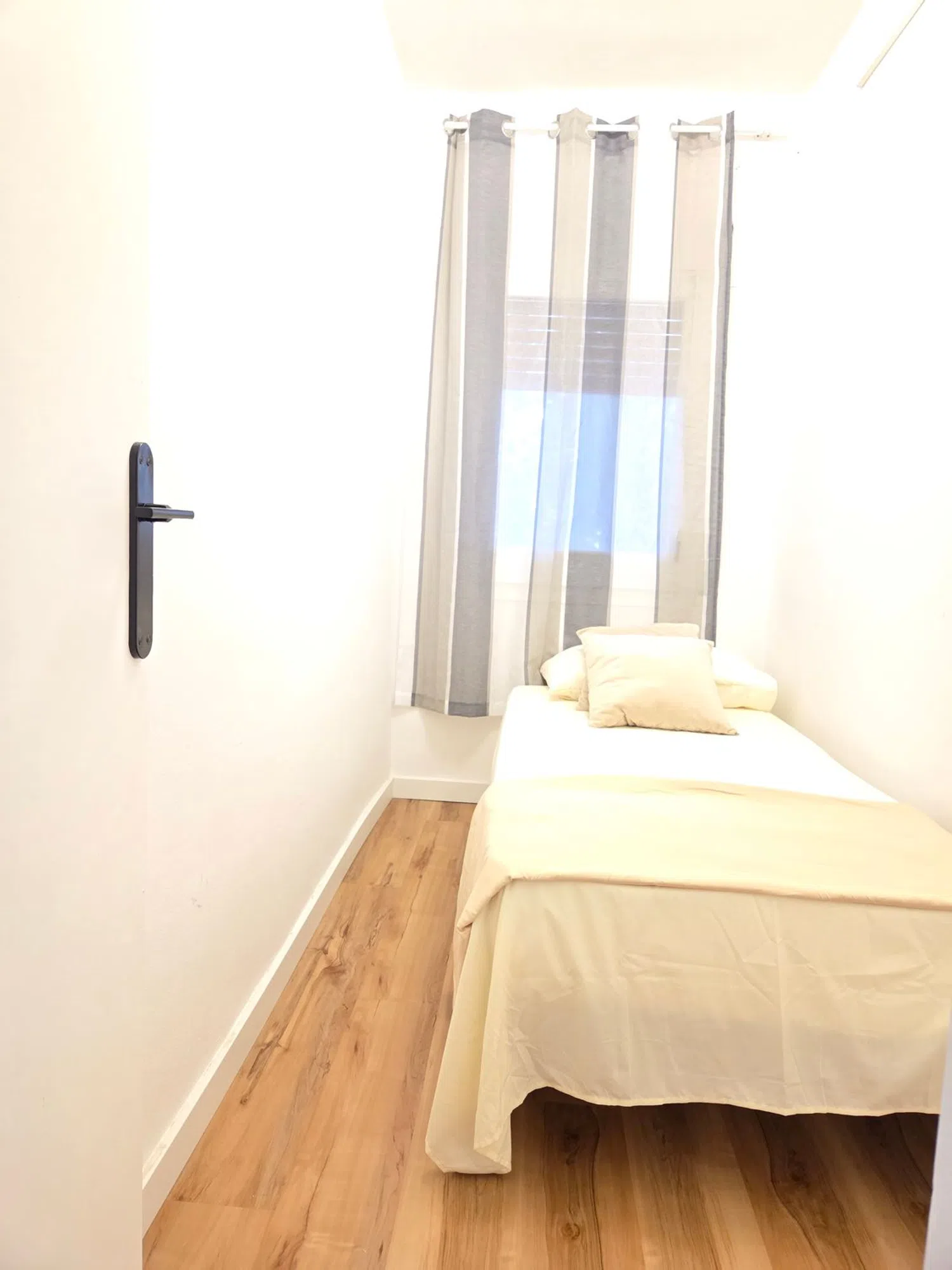 Piso en La Pineda - Foto 20