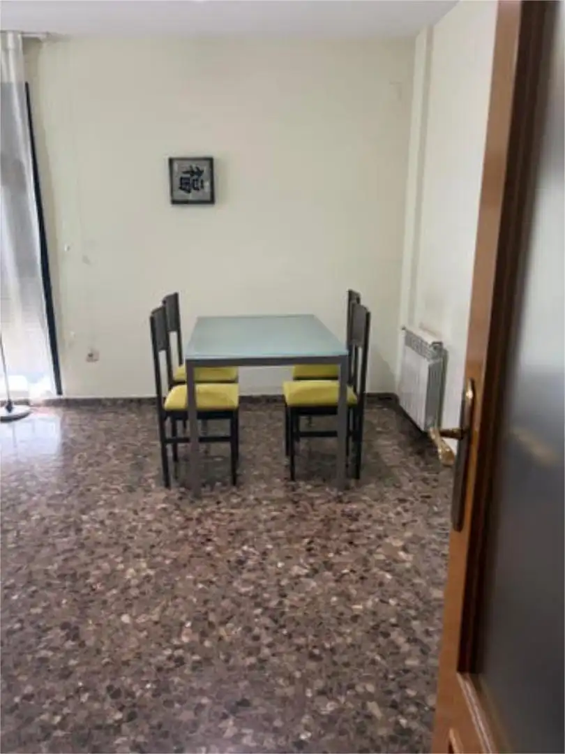 Piso en Bulevar Blasco Ibañez - Foto 4