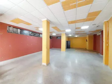 Local comercial en Torrellano - Foto 1