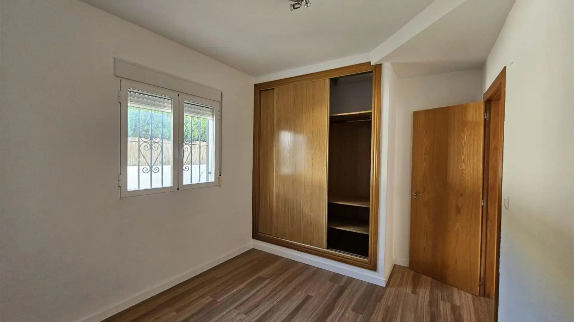 Chalet en  Carrer de la Limonita 9 - Foto 12