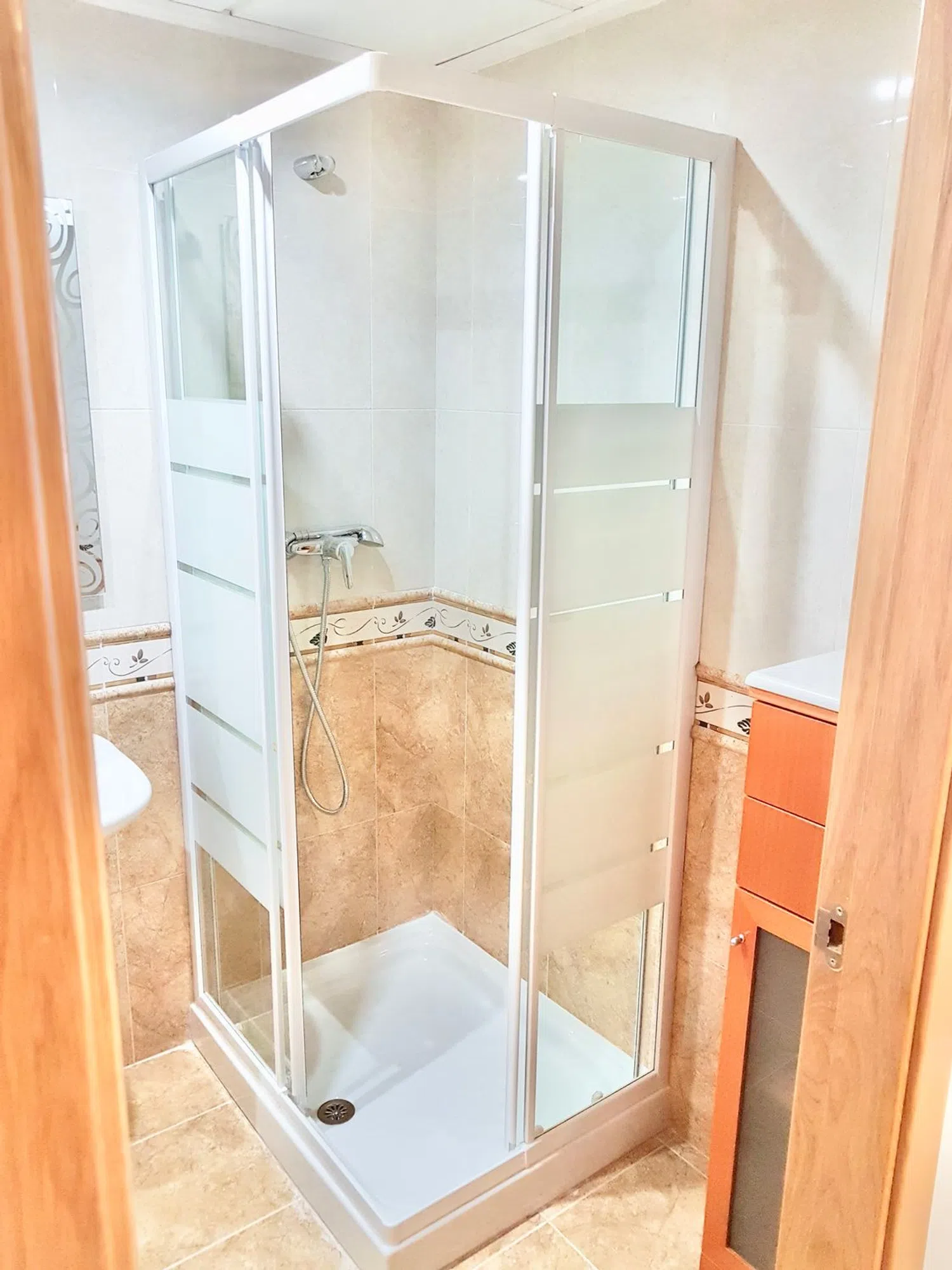 Piso en avenida Don Juan de Borbón, 202 - Foto 33