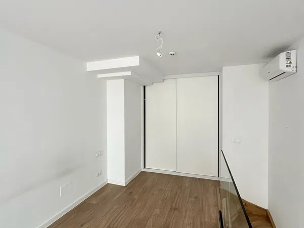 Piso en Avenida de los Pirineos, 3, Pol. Industrial sur - Foto 6