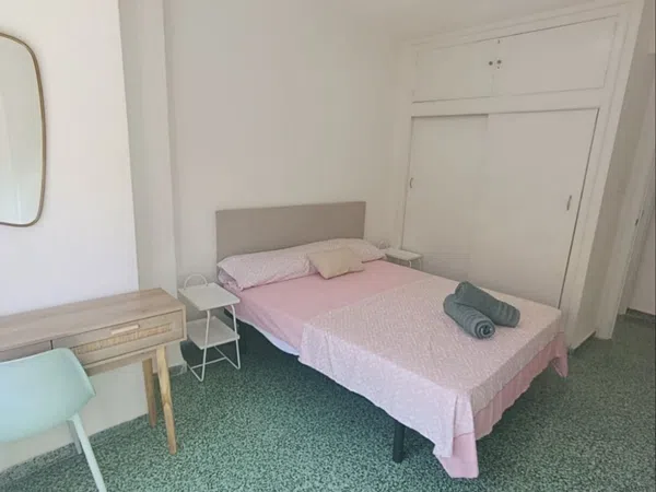 Piso en avenida Blasco Ibáñez, 2