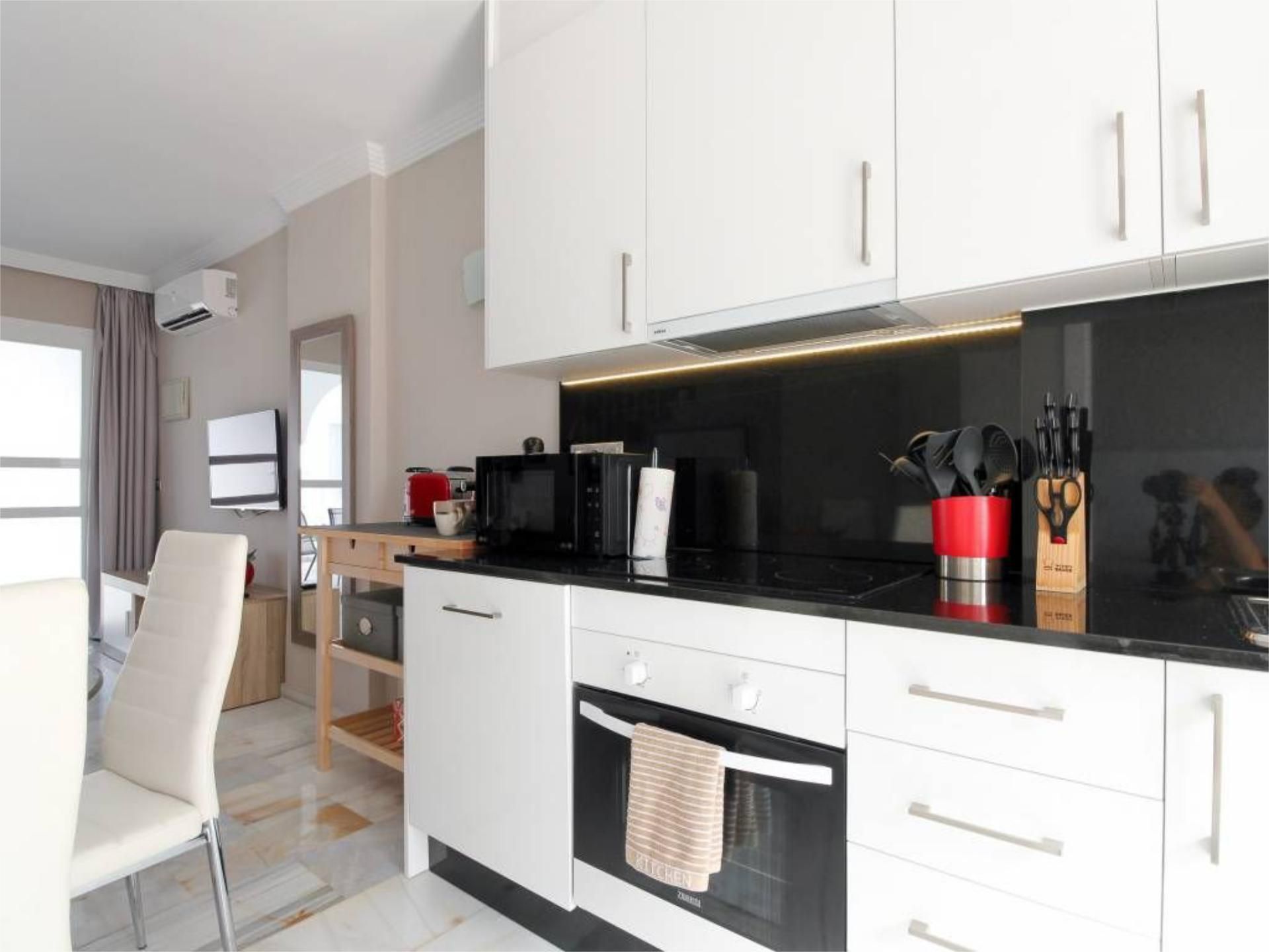 Planta baja en  Avenida Alpandeire 44 - Foto 4