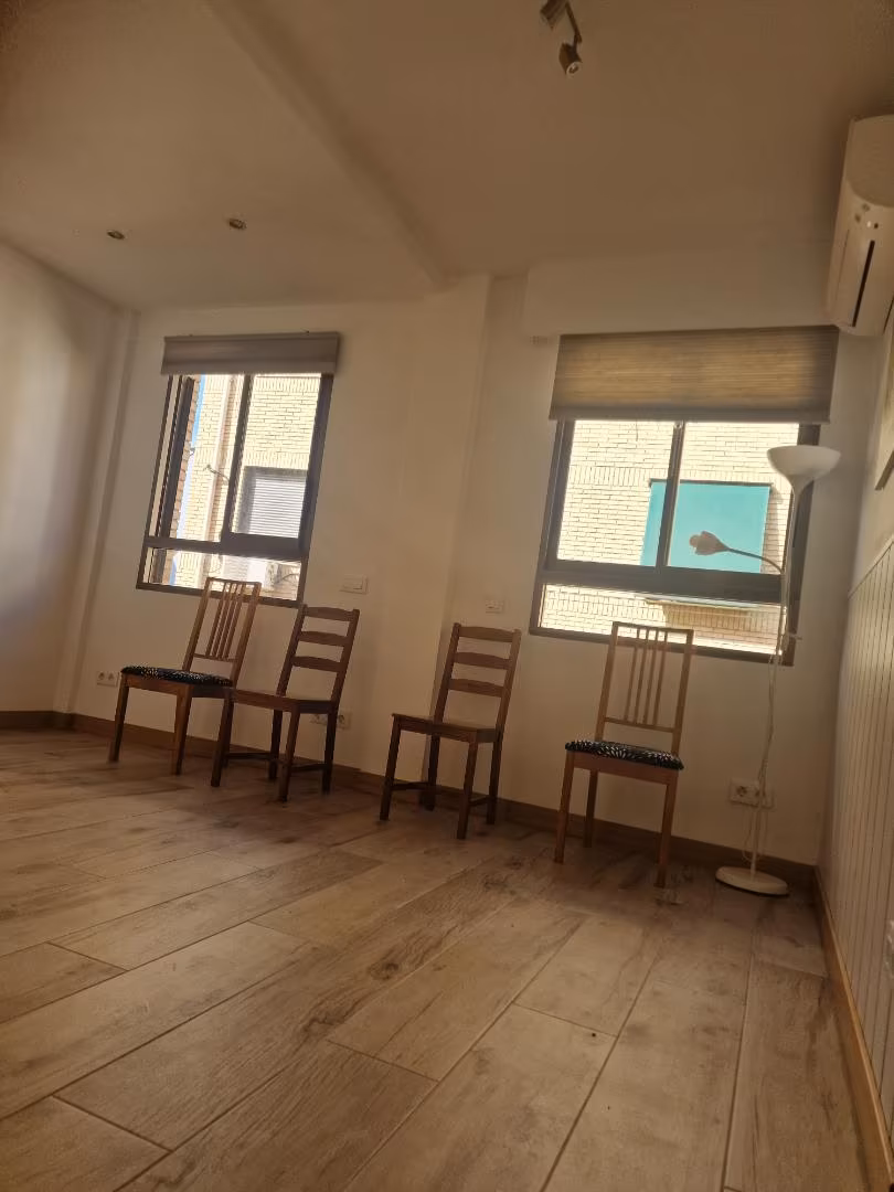 Estudio en  Calle Valeria 4 - Foto 2