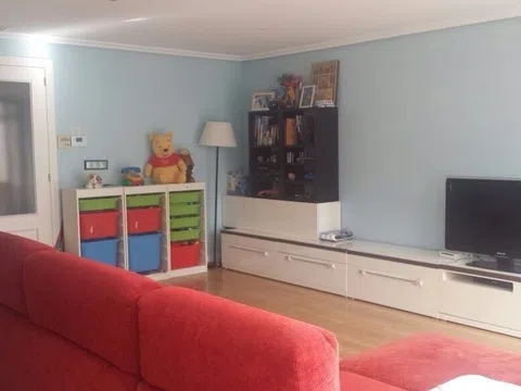 Chalet adosado en calle Polín Laporta, 3