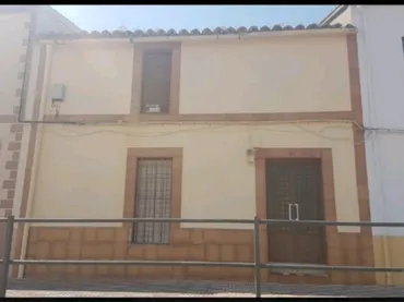 Planta baja en calle . . - Foto 1