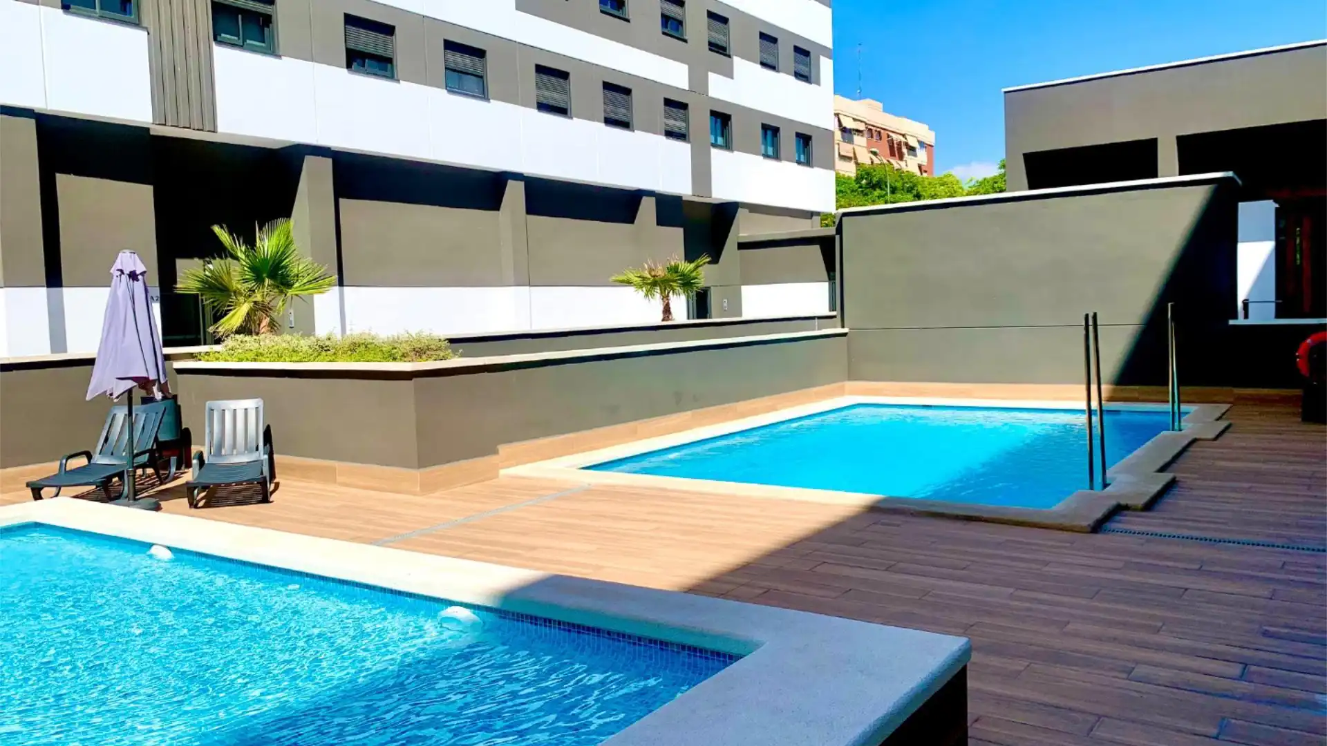 Piso en calle Calle Bailarín José Espadero 11 - Foto 1