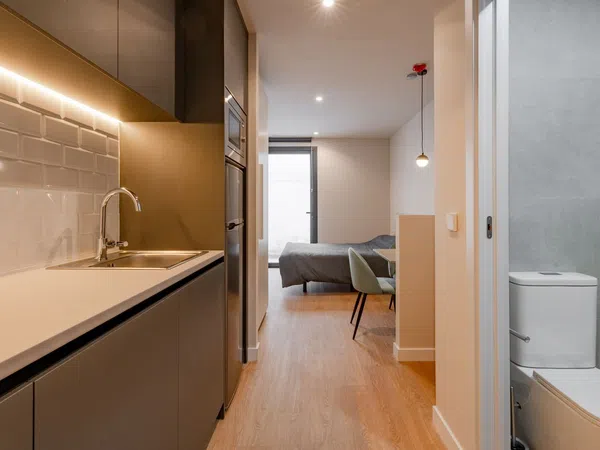 Estudio en Universidad - Foto 1