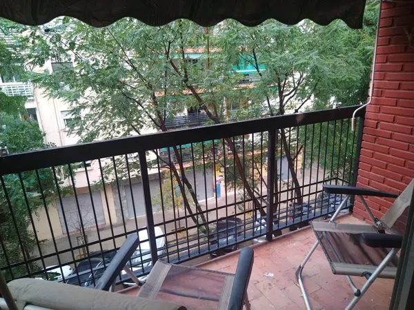 Piso en calle de la Casa de la Misericòrdia, 18 - Foto 1