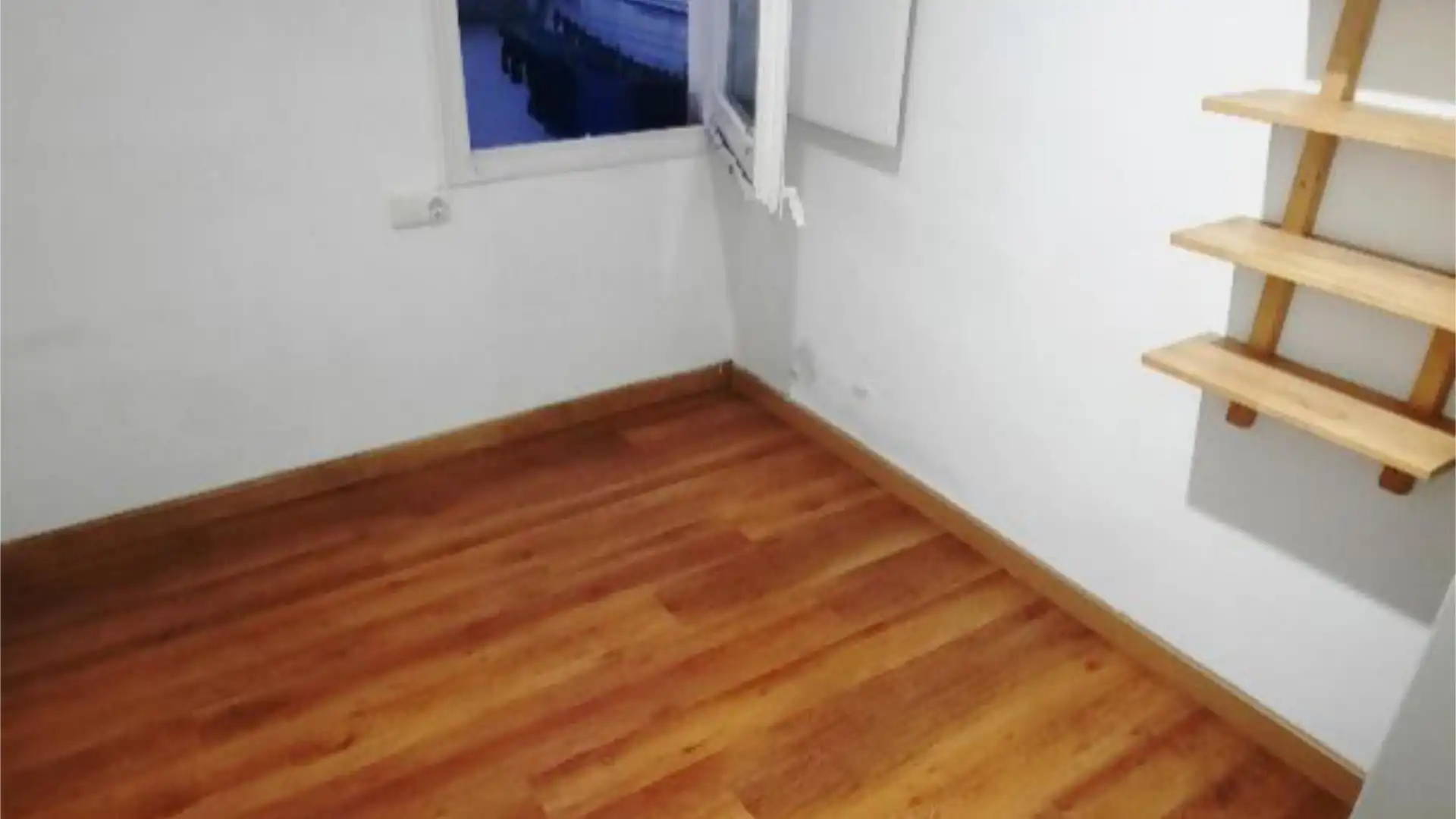 Piso en  Carrer de Josep Sangenís 46 - Foto 27