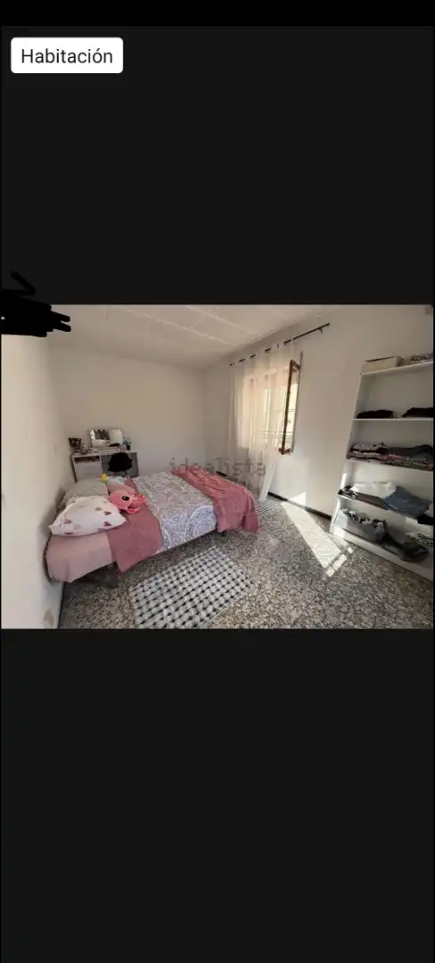 Casa adosada en  Avinguda de la Comunitat Valenciana 19 - Foto 5