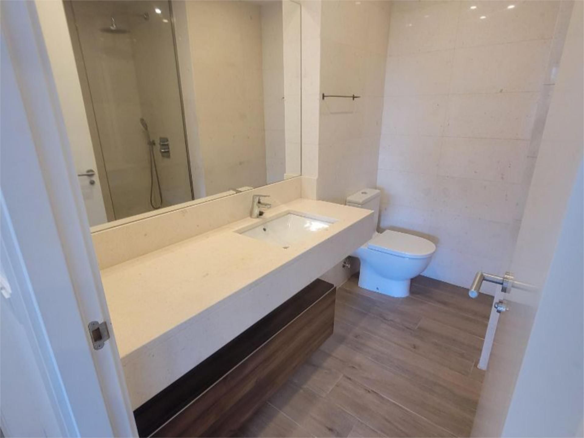 Piso en  Calle de Cabellera de Berenice 36 - Foto 20